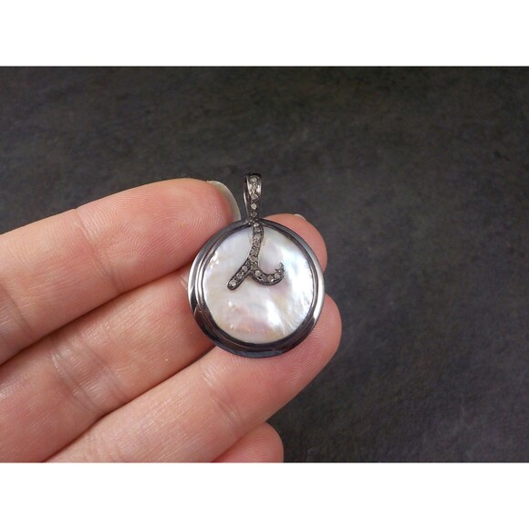 Vintage Sterling Diamond Baroque Mabe Pearl Pendant - Picture 7 of 7